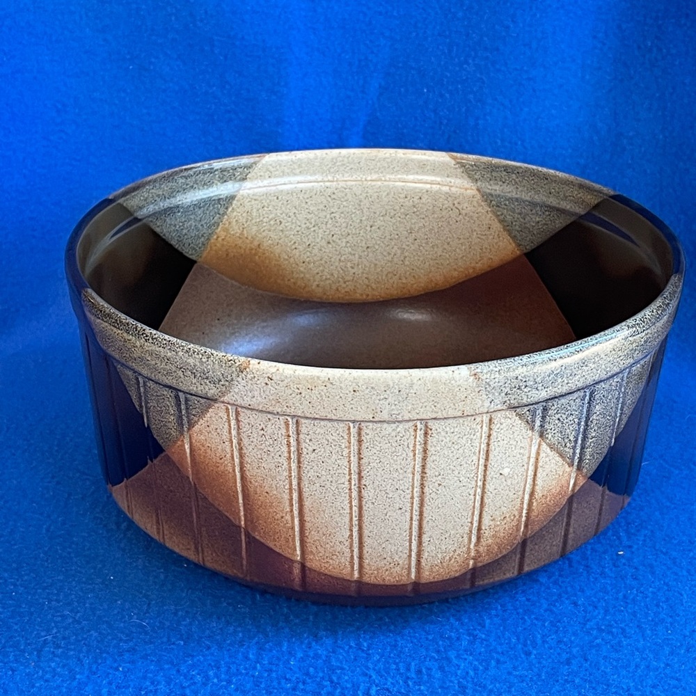 Vintage Pottery Craft Serving/Mixing Bowl By Robert Maxwell. MCM